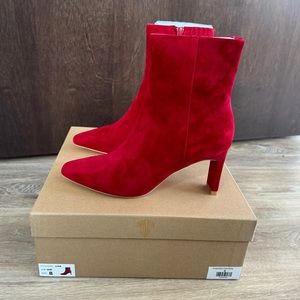NWT Charlotte Stone Livia boot in Vamp size 8 (runs small!!!)
